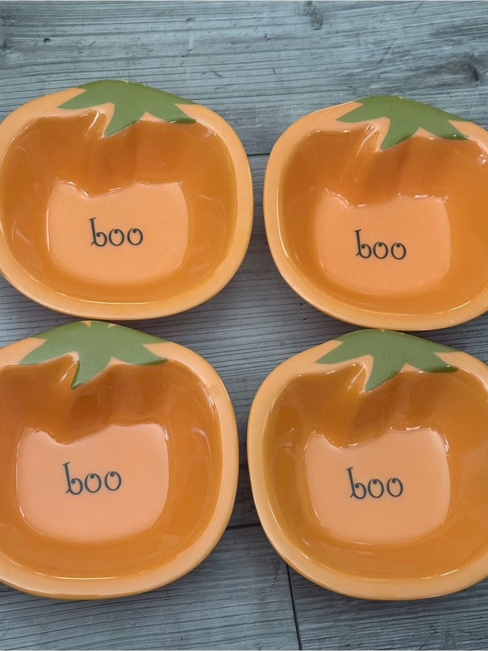 Pottery Barn Kids Orange Melamine Pumpkin 'Boo' Ceramic Bowls - Set of 4